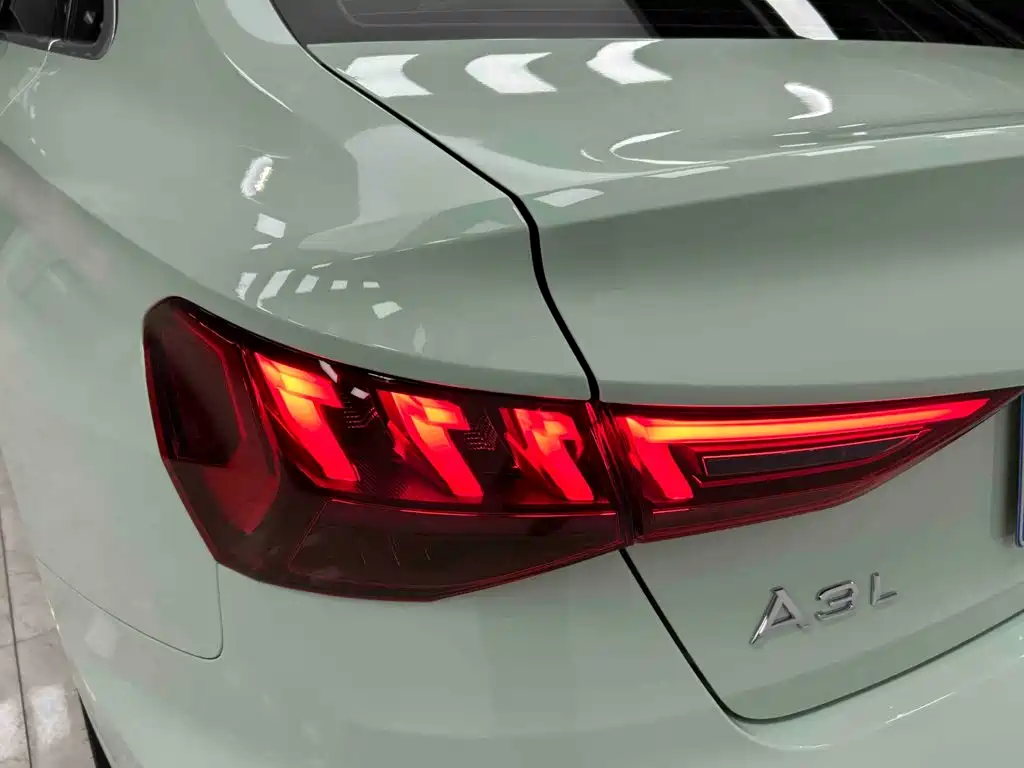 Audi A3 2024 — фото 18