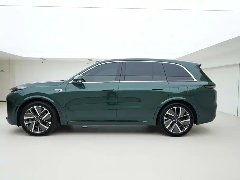 Li Auto L8 2025 — фото 3