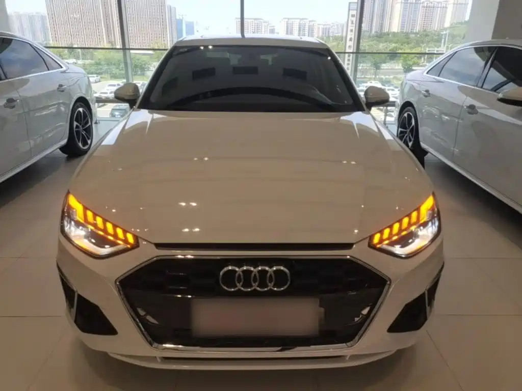 Audi A4L 2024