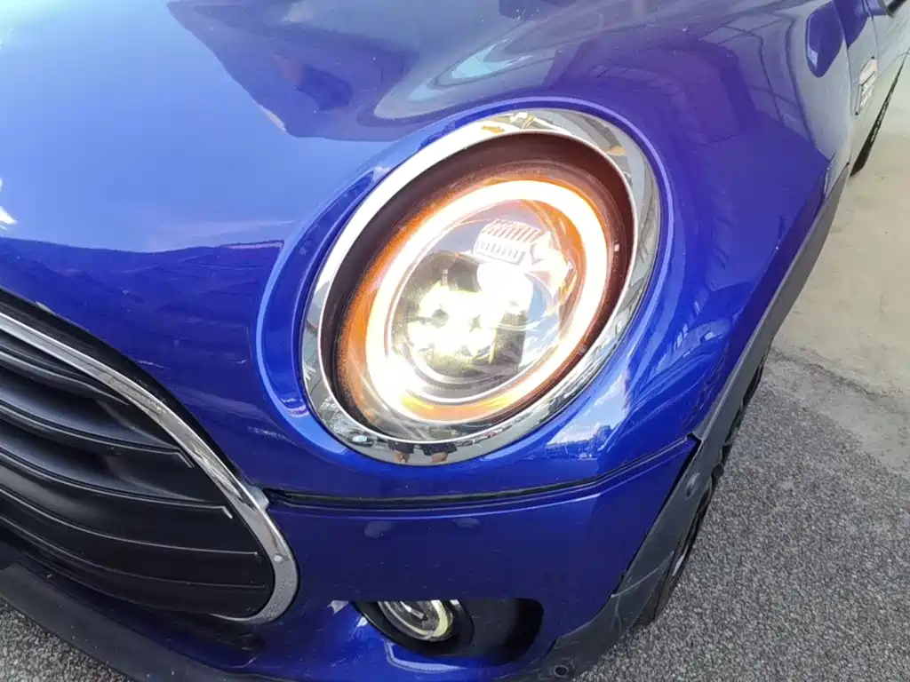 MINI Clubman 2020 — фото 24
