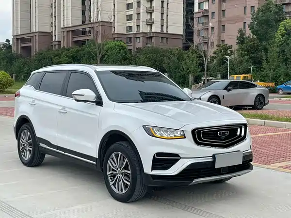 Geely Boyue 2021