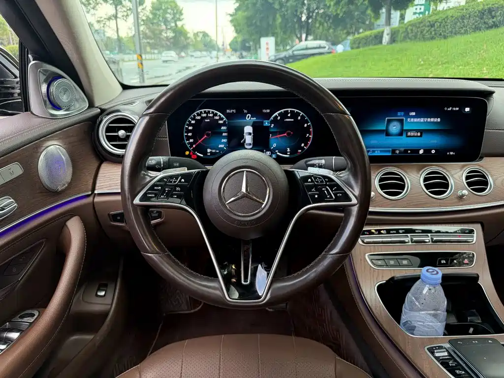 Mercedes-Benz E-Class 2021 — фото 14