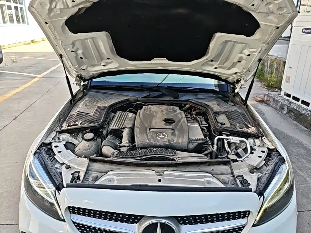 Mercedes-Benz C-Class 2019 — фото 20