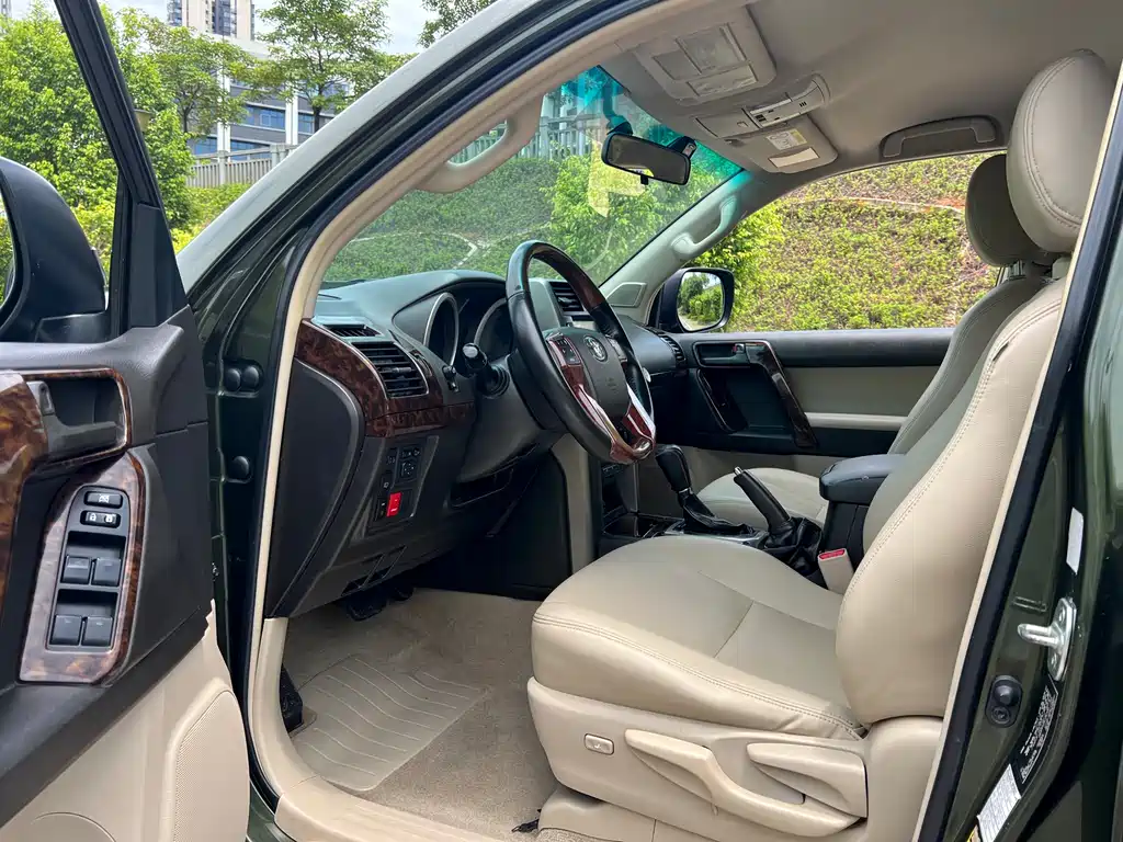 Toyota Prado 2013