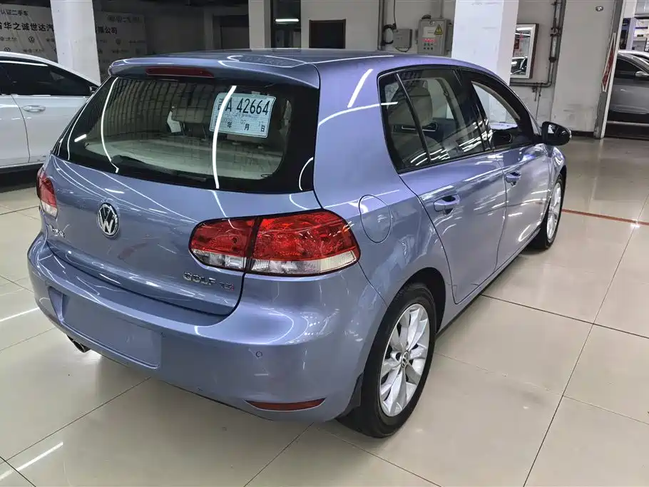 Volkswagen Golf 2011