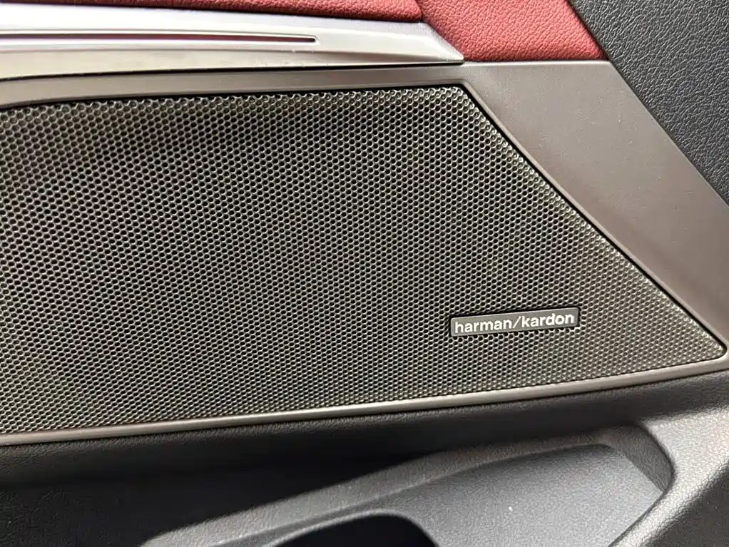 BMW 3 Series 2021 — фото 15