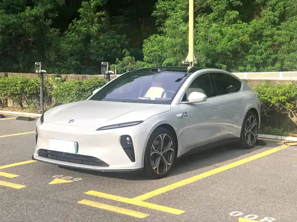 NIO ET5 2024