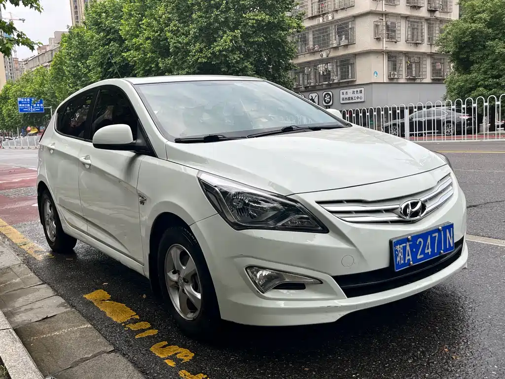 Hyundai Ruiyi 2015