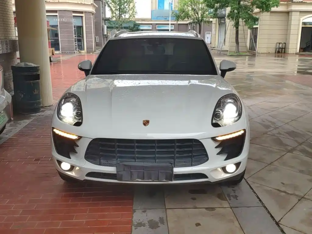Porsche Macan 2017