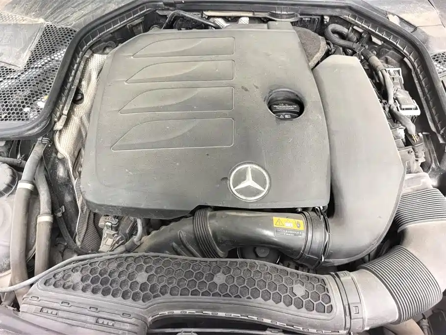 Mercedes-Benz C-Class 2019 — фото 10