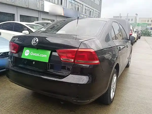 Volkswagen Santana 2016