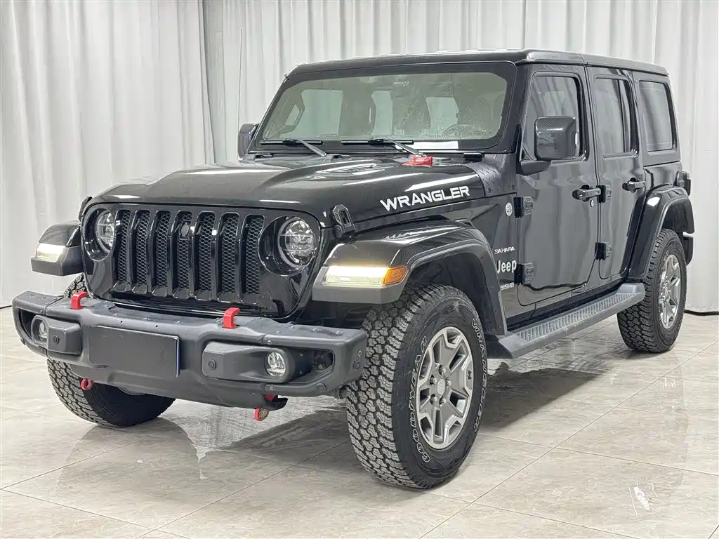 Jeep Wrangler 2019 — фото 1