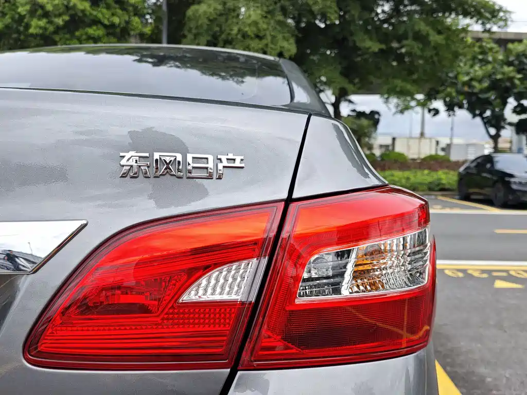 Nissan Sylphy 2020 — фото 17