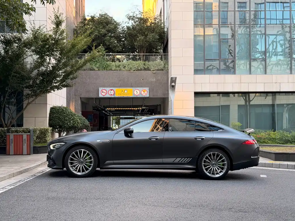 Mercedes-Benz AMG GT 2022 — фото 3