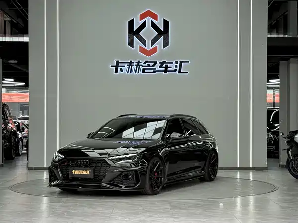 Audi RS 4 2024