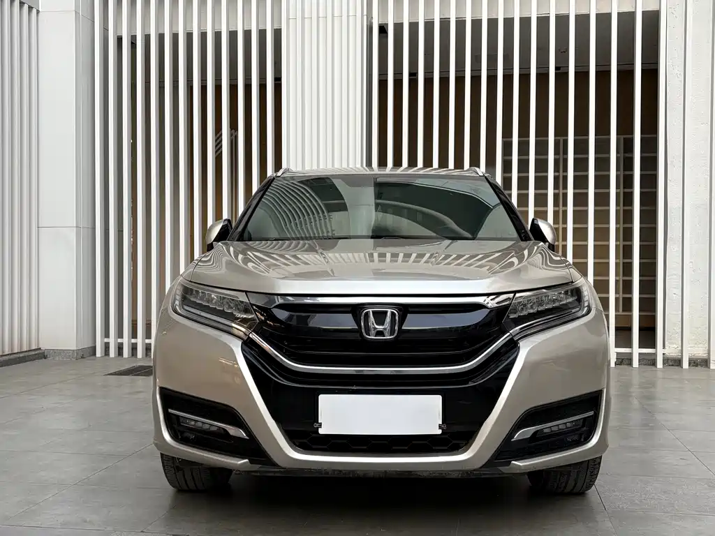 Honda UR-V 2017 — фото 2