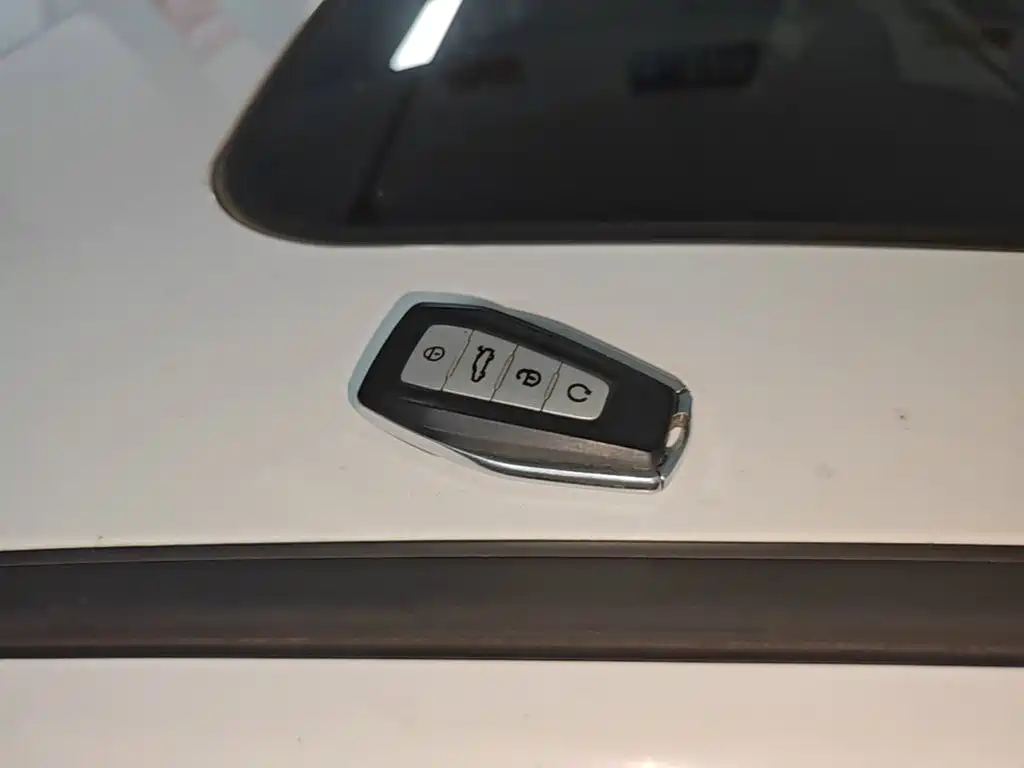 Geely Emgrand GL 2020 — фото 9