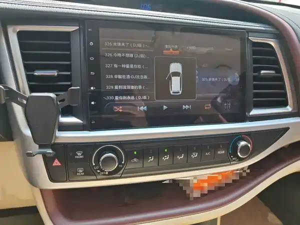 Toyota Highlander 2015