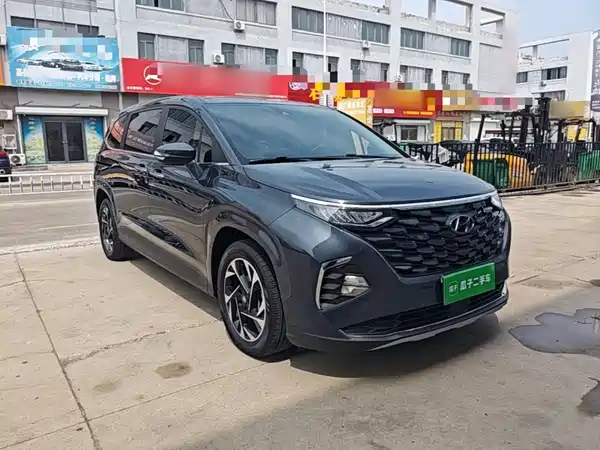 Hyundai Custin 2023