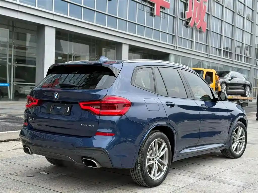 BMW X3 2018 — фото 4