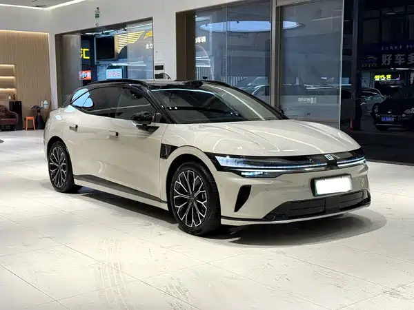 Zeekr 007GT 2025
