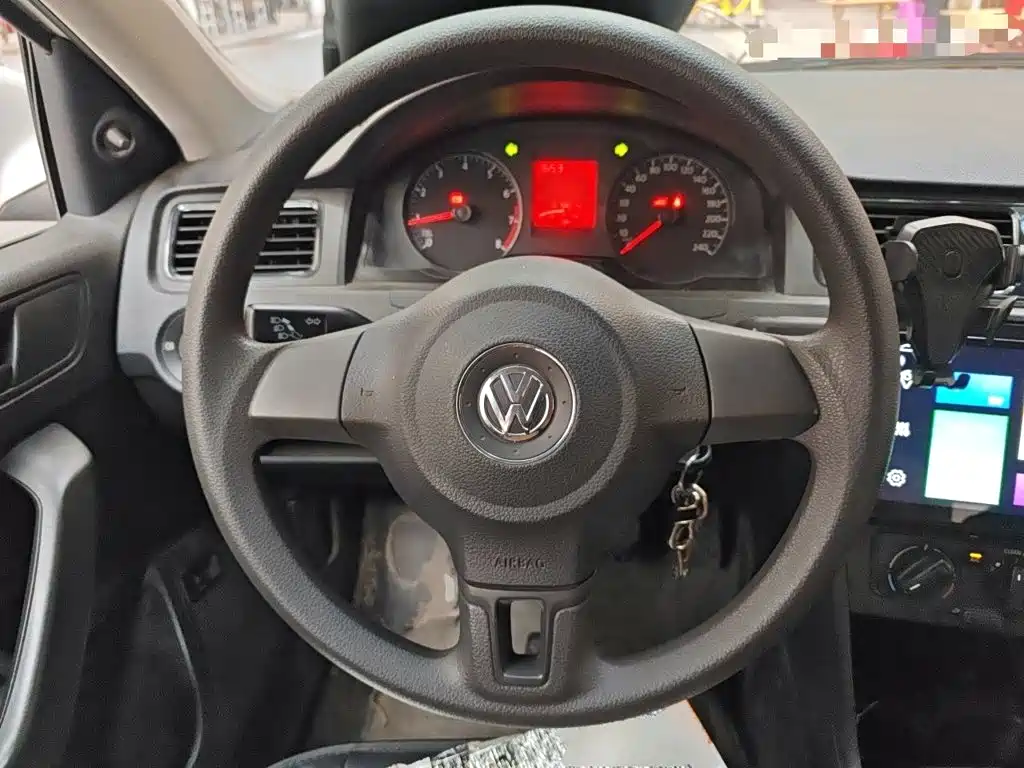 Volkswagen Santana 2018 — фото 11