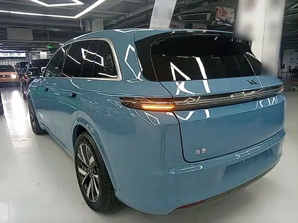 Li Auto L7 2023
