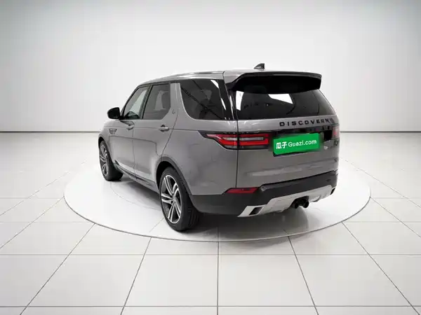 Land Rover Discovery 2020