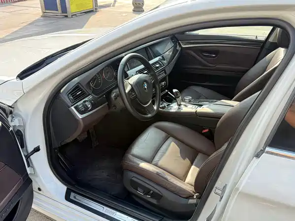 BMW 5 Series 2015