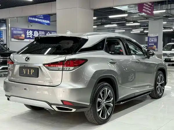 Lexus RX 2022