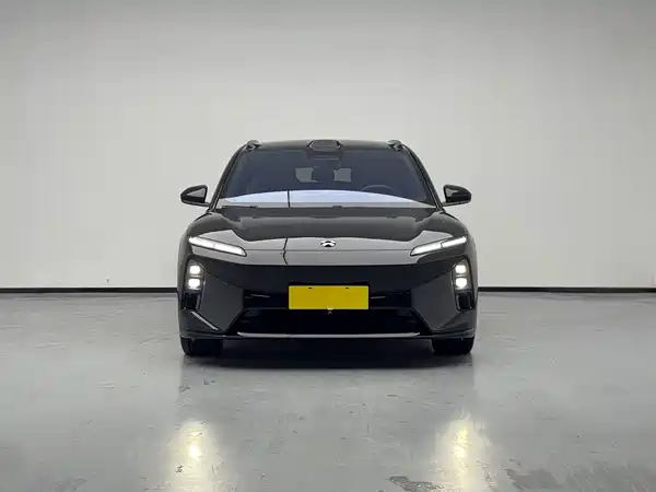NIO ET5T 2025