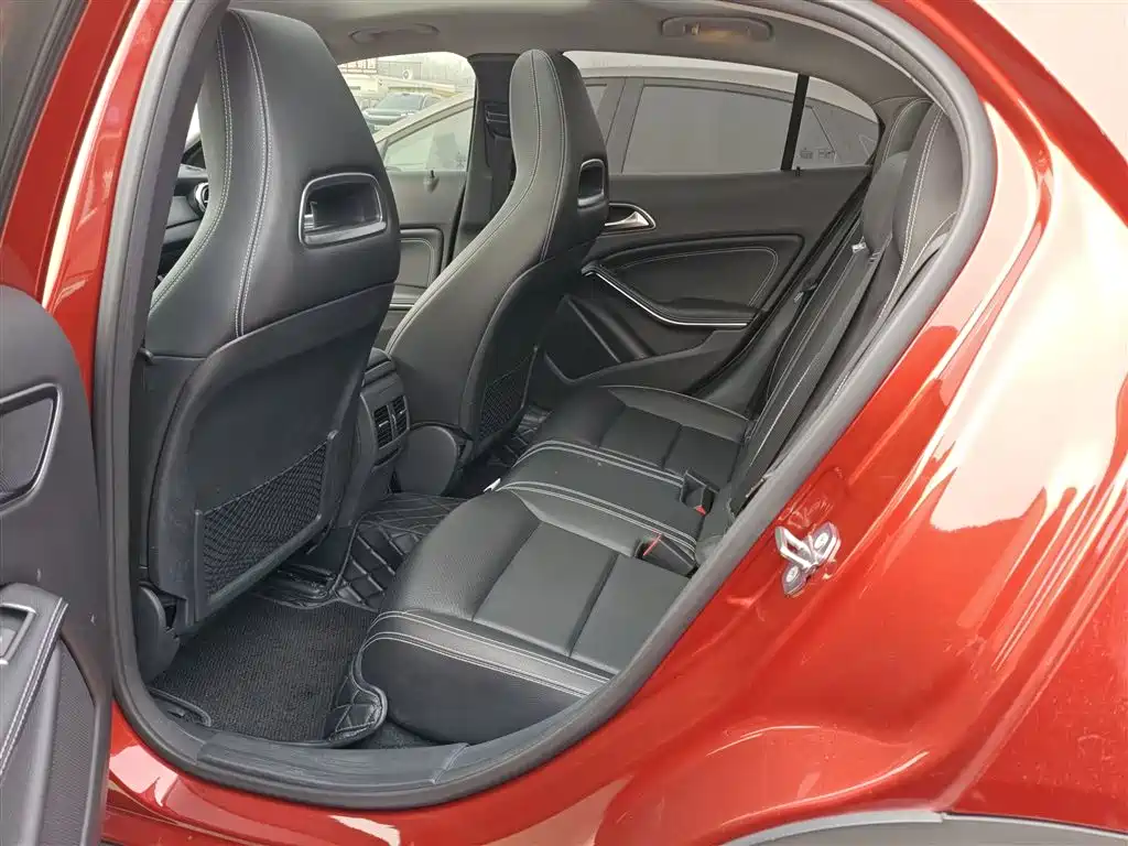 Mercedes-Benz GLA 2019 — фото 13