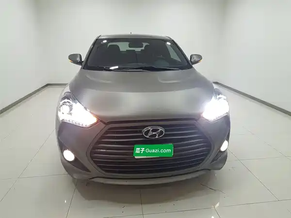 Hyundai Veloster 2015