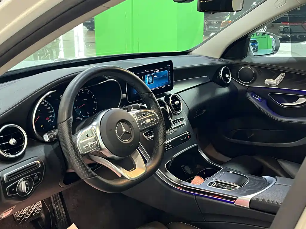 Mercedes-Benz C-Class 2021 — фото 4