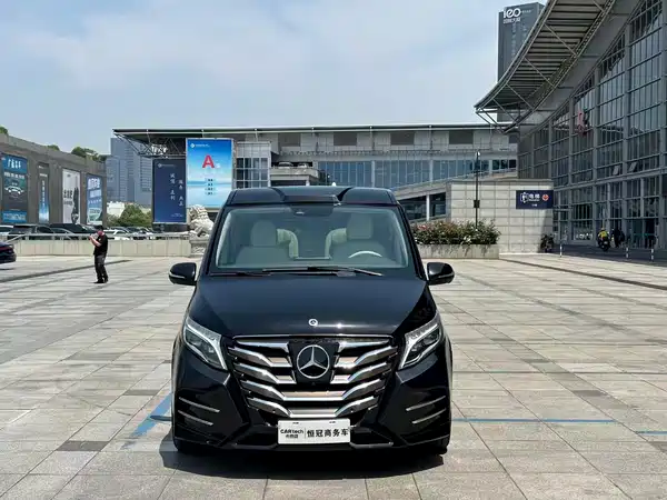 Mercedes-Benz V-Class 2021