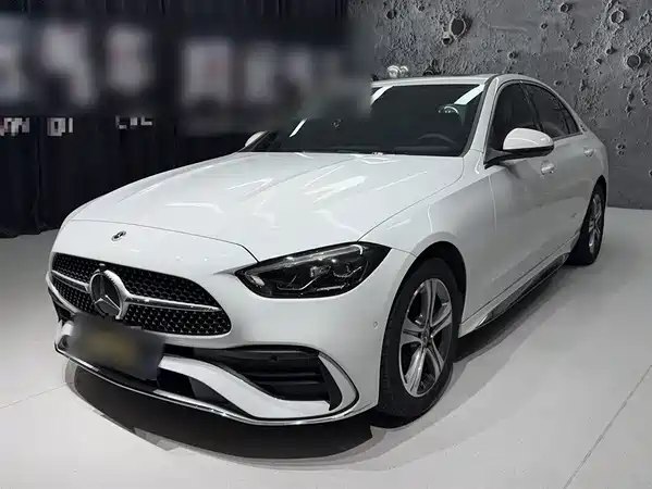 Mercedes-Benz C-Class 2022