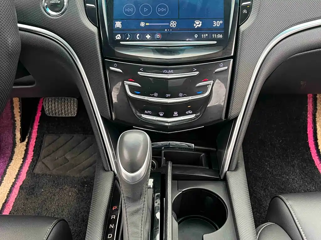 Cadillac XTS 2018 — фото 6