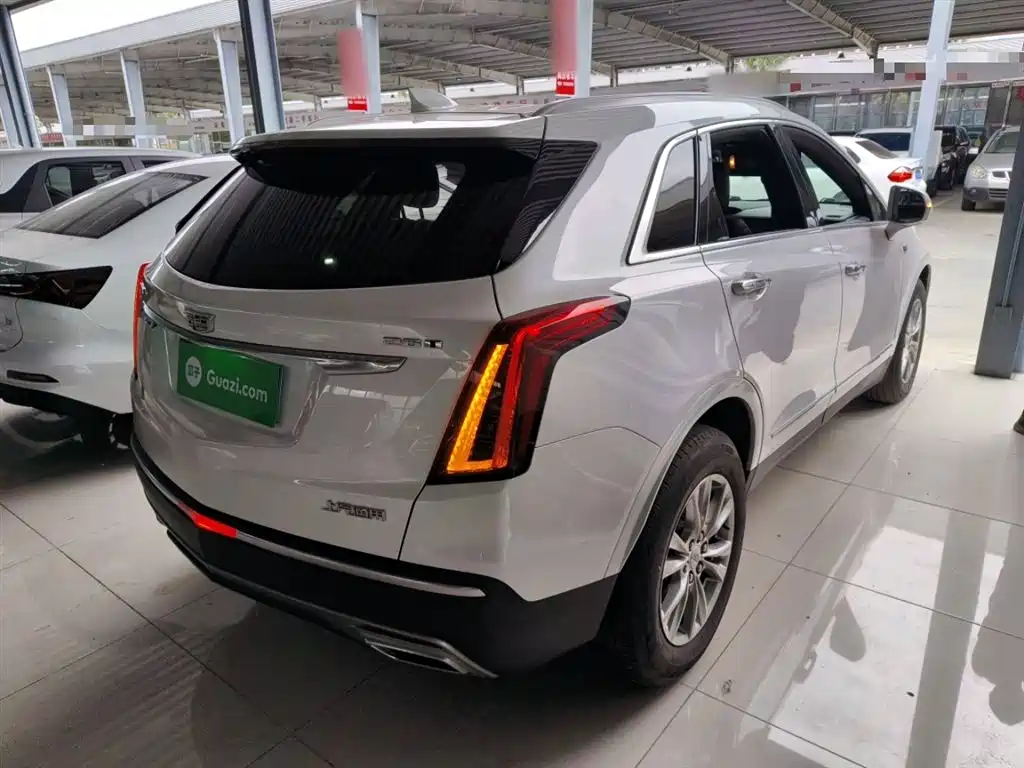 Cadillac XT5 2021 — фото 23