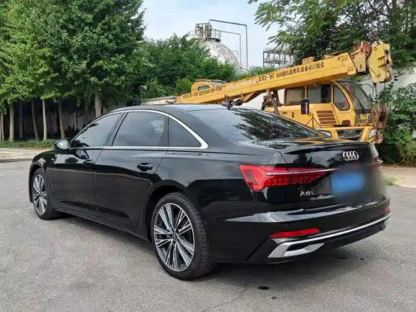 Audi A6L 2025
