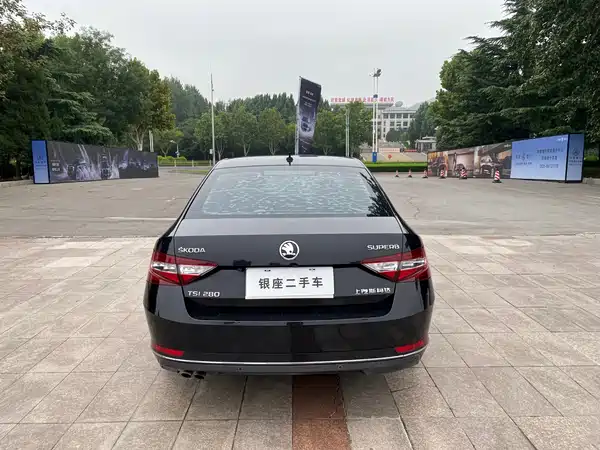 Skoda Superb 2017
