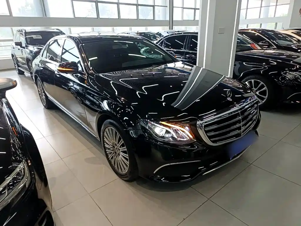 Mercedes-Benz E-Class 2020