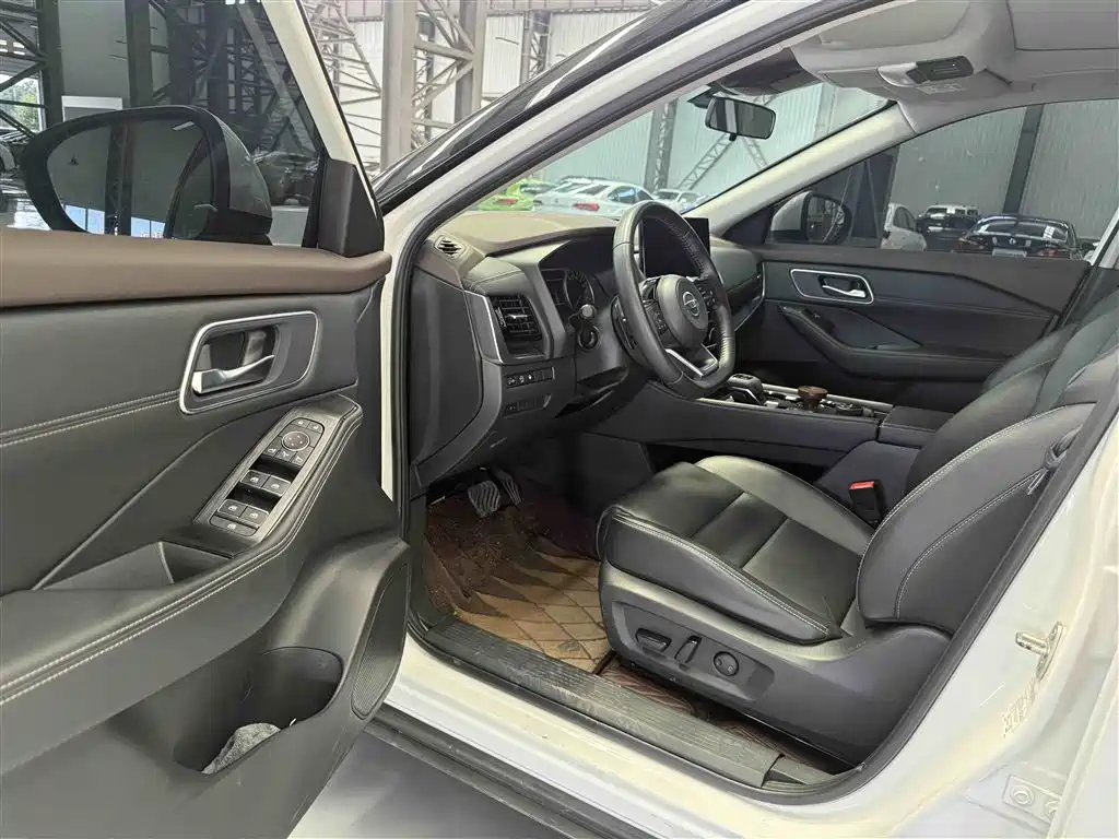 Nissan X-Trail 2021 — фото 15