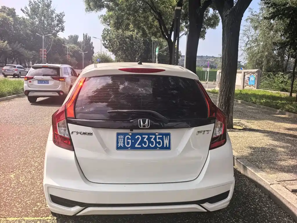 Honda Fit 2019 — фото 5