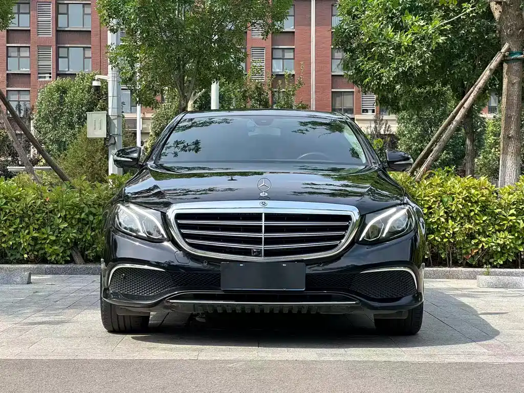Mercedes-Benz E-Class 2019