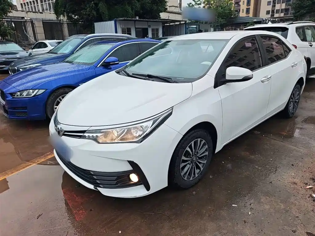 Toyota Corolla 2019 — фото 2