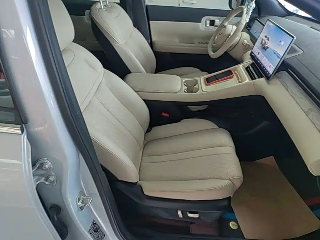 Wuling Starlight S 2024 — фото 25
