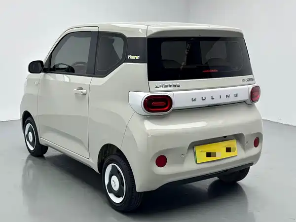 Wuling Hongguang MINIEV 2025