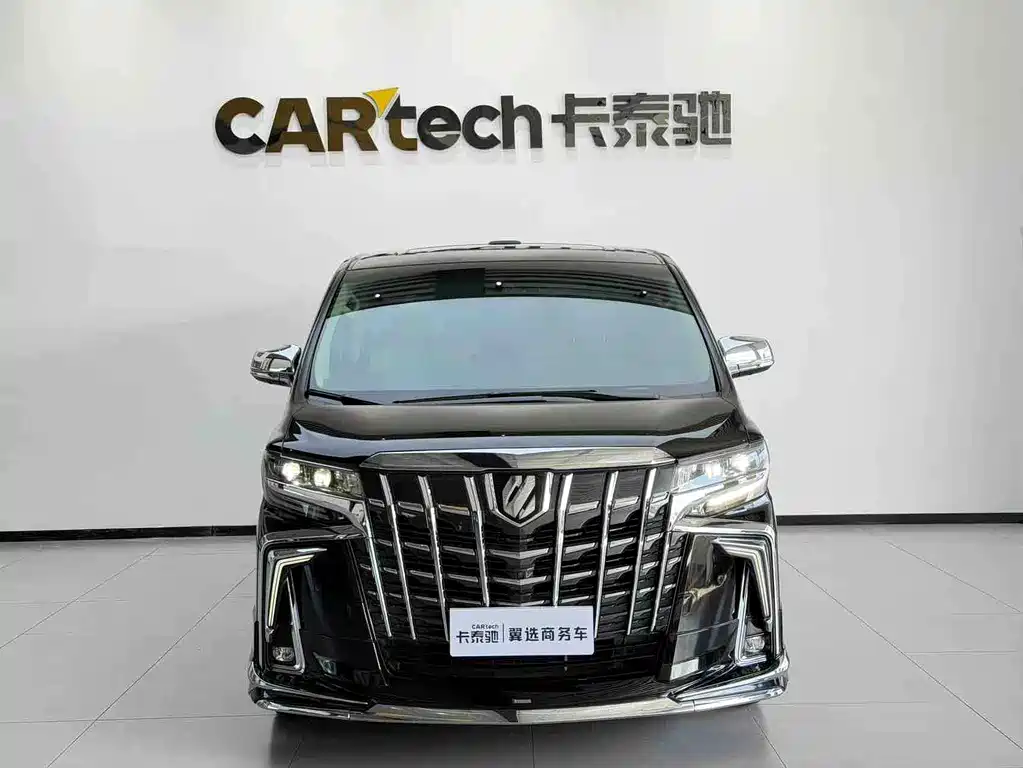 Toyota Alphard 2018 — фото 1