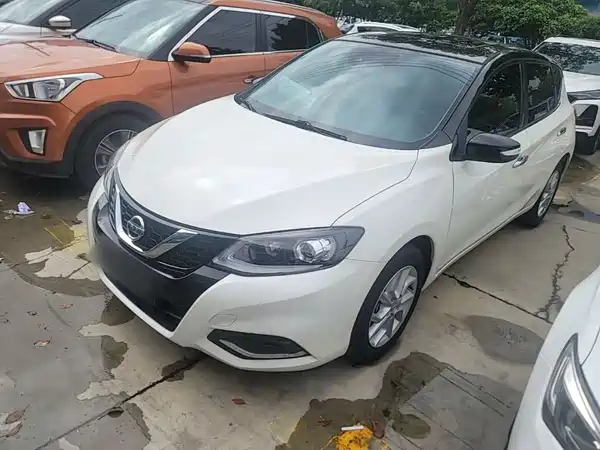 Nissan Tiida 2021