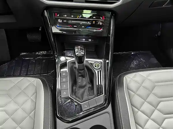 Volkswagen Tayron 2023